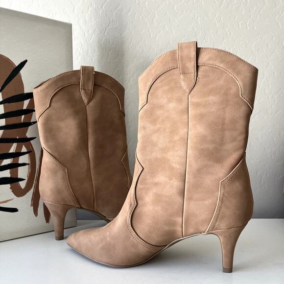 DV Dolce Vita Andres Tan Faux Leather Heeled Western Booties Size 9 - Picture 5 of 8